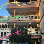 Seaside M And B House * سيدي