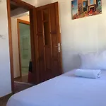 Seaside M And B House דירה