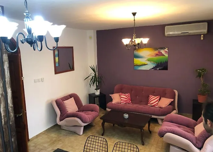 Seaside M And B House 시데